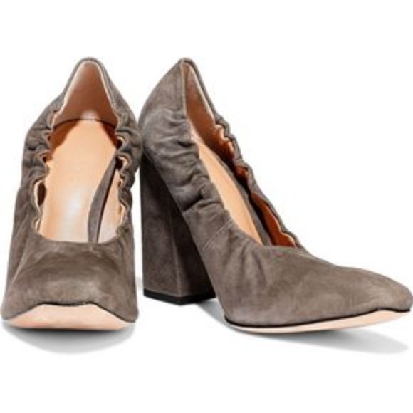 $75 NWT HALSTON Heritage Suede Pumps in Taupe SZ 7.5 - Picture 1 of 11
